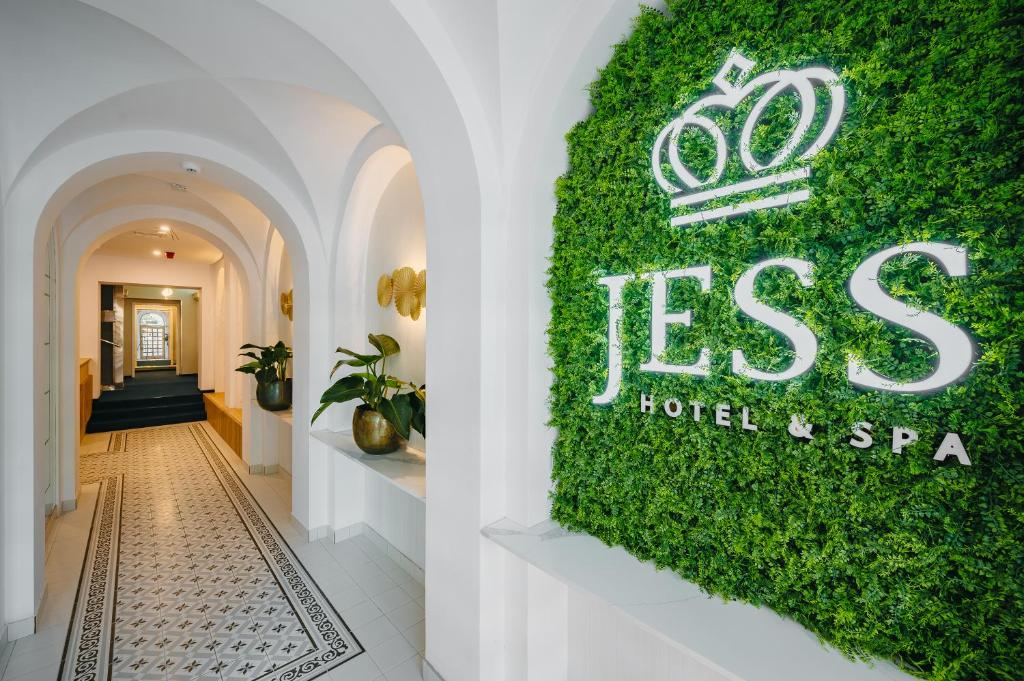 Jess Hotel & Spa